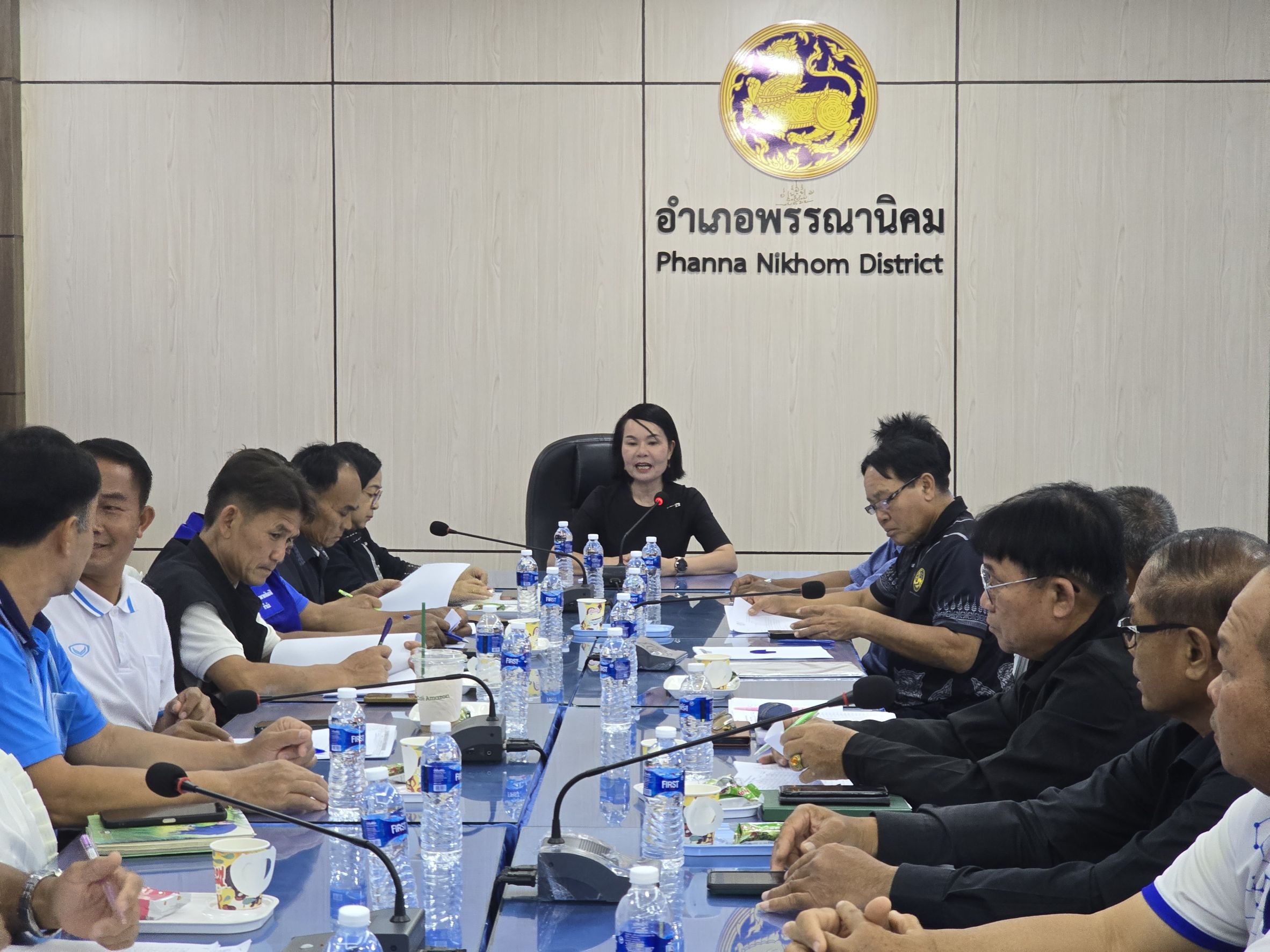 พช.พรรณานิคม : ร่วมประชุมคณะกรรมการเครือข่ายกองทุนหมู่บ้านระดับอำเภอพรรณานิคม