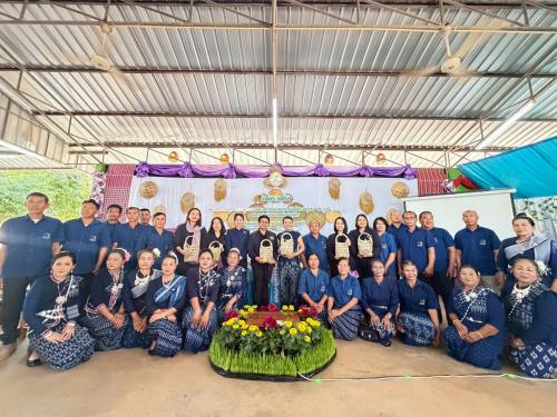 พช. พรรณานิคม จ.สกลนคร สนับสนุนกลุ่มผลิตเมล็ดพันธุ์ข้าวบ้านหนองโดกสามัคคี ตำบลช้างมิ่ง ในการคัดเลือกสถาบันเกษตรกรดีเด่น ประจำปี 2569